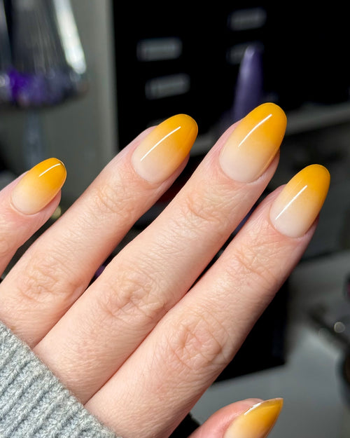 Baby color/Aura Nails